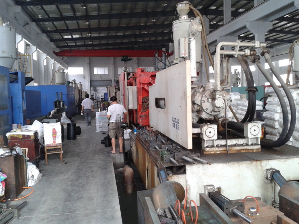 PE Pipe Fitting Injection Machine for Large Diameter